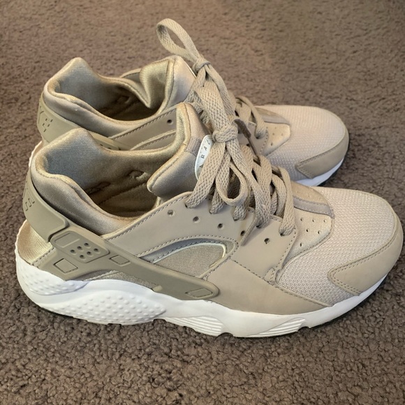 nike huarache cobblestone